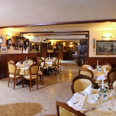 فندق Mat's بوزنان