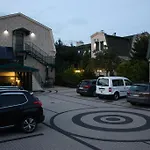 Hotel Mat's 3*