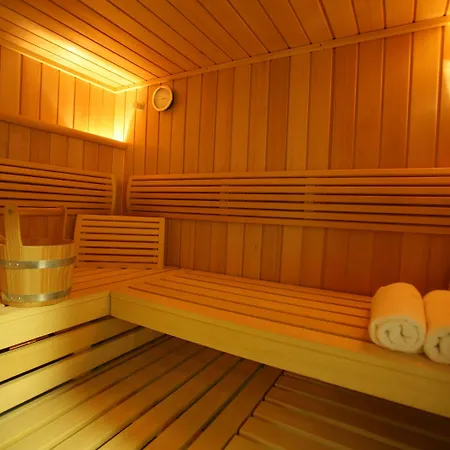 Готель Mat's Познань