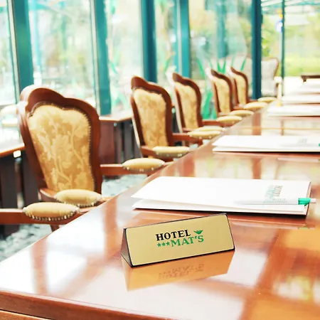 Готель Mat's 3*