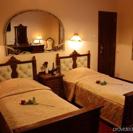 Mat's Otel 3*