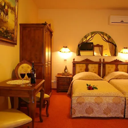 Mat's Otel 3*